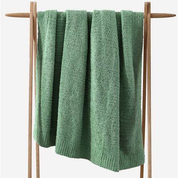 Sunday Citizen Other - Sunday Citizen Snug Throw Blanket in Seafoam Green